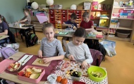 Galeria aktualności Zdrowo i kolorowo w klasie 2! 12