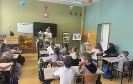 Galeria aktualności Warsztaty pszczelarskie w klasach I-III 8