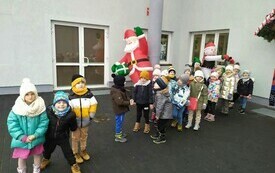 ,,Biedronki'' przed CKBiS.