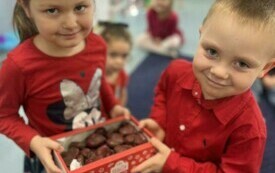 received_1457702244957545