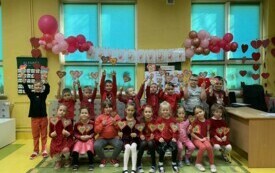 Jeżyki z walentynkami dla rodzic&oacute;w.