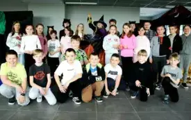 9 Klasa III z aktorami grupy STOP