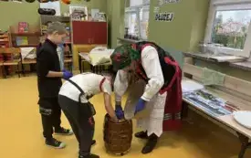 Klasa 2 kisiła kapustę! 3