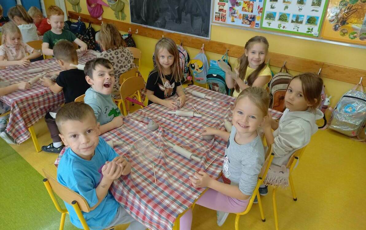Zdjęcie do &bdquo;Gliniane wytwory&rdquo; &ndash; warsztaty ceramiczne