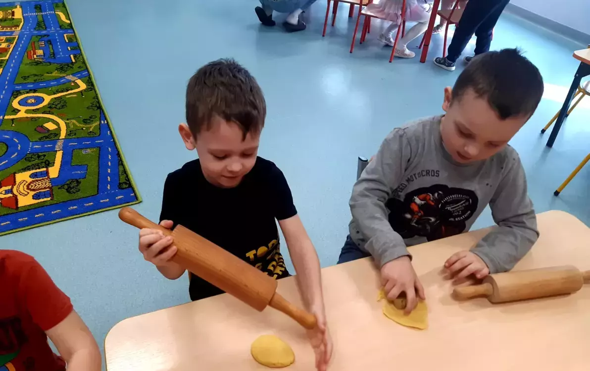 Zdjęcie do Kulinarne pasje ,,Pszcz&oacute;łek''