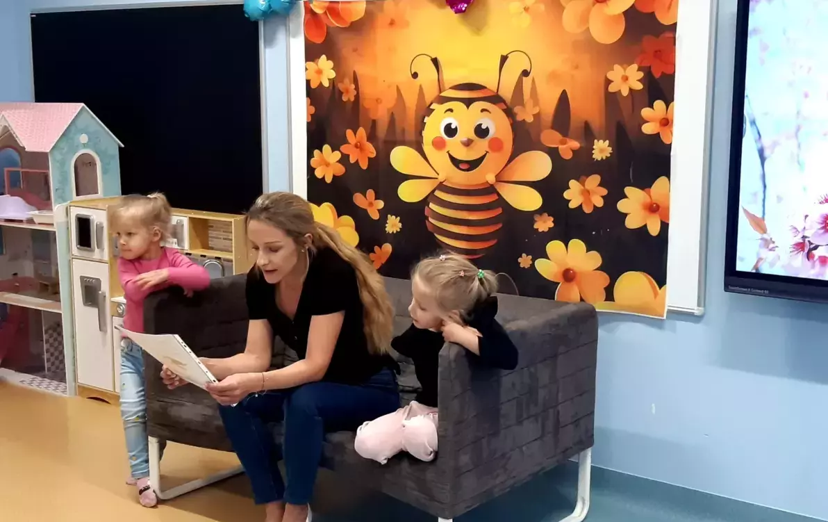 Zdjęcie do ,,Przygody Ż&oacute;łwia Huberta'' i Pani Agnieszka