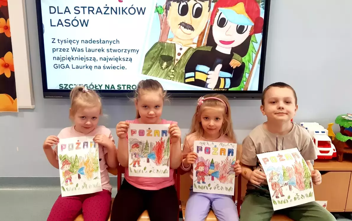 Zdjęcie do Nasze Przedszkolaki wspierają strażnik&oacute;w las&oacute;w