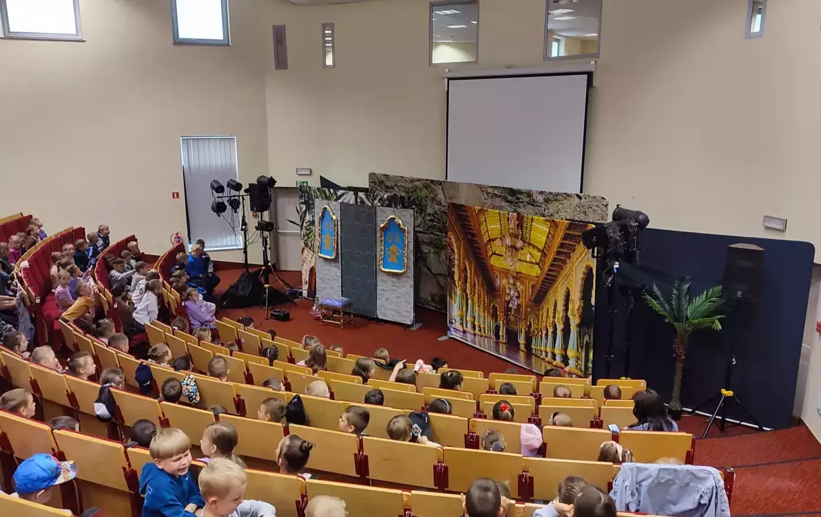 Zdjęcie do Czerwcowa wycieczka przedszkolak&oacute;w do Ostrołęki