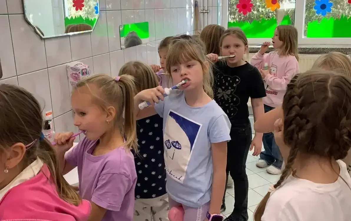 Zdjęcie do Zdrowe zęby to podstawa &ndash; zajęcia o higienie jamy ustnej w klasach 1a i 2