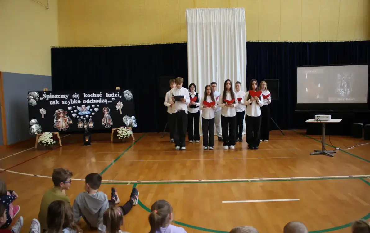 Zdjęcie do "Śpieszmy się kochać ludzi, tak szybko odchodzą..."