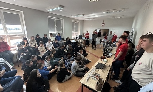 Zdjęcie do Spotkanie z przedstawicielami ZSZ nr 1 &ndash; inspiracja do wyboru przyszłej ścieżki edukacyjnej