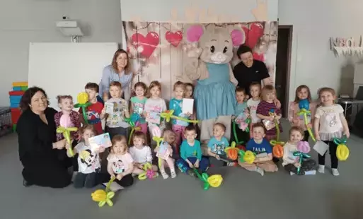 Zdjęcie do Dzień Kobiet w Krasnalach