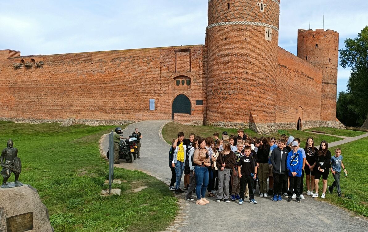 Zdjęcie do Wycieczka do Ciechanowa &bdquo;Historycznie i naukowo w Ciechanowie&rdquo;