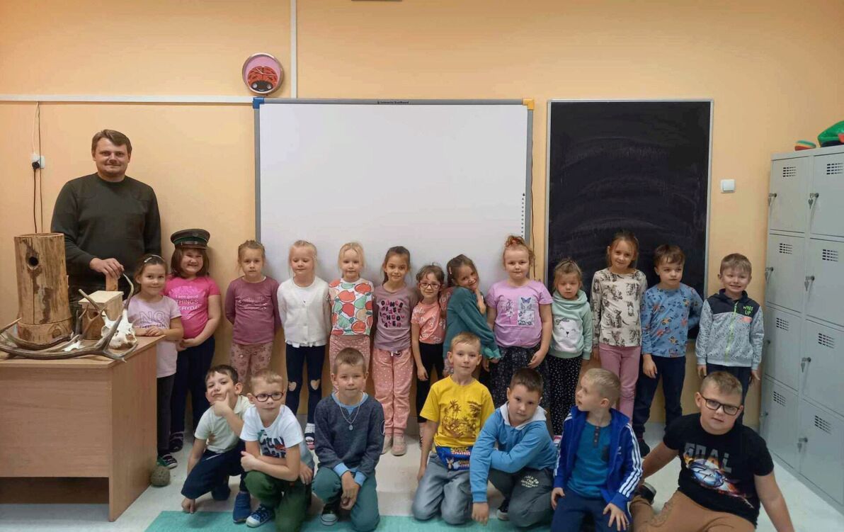Zdjęcie do Wizyta Pana leśniczego