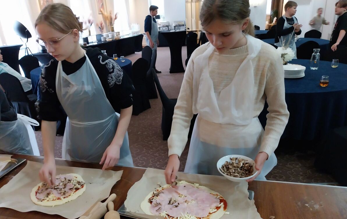 Zdjęcie do Warsztaty kulinarne pizzy w hotelu Korona