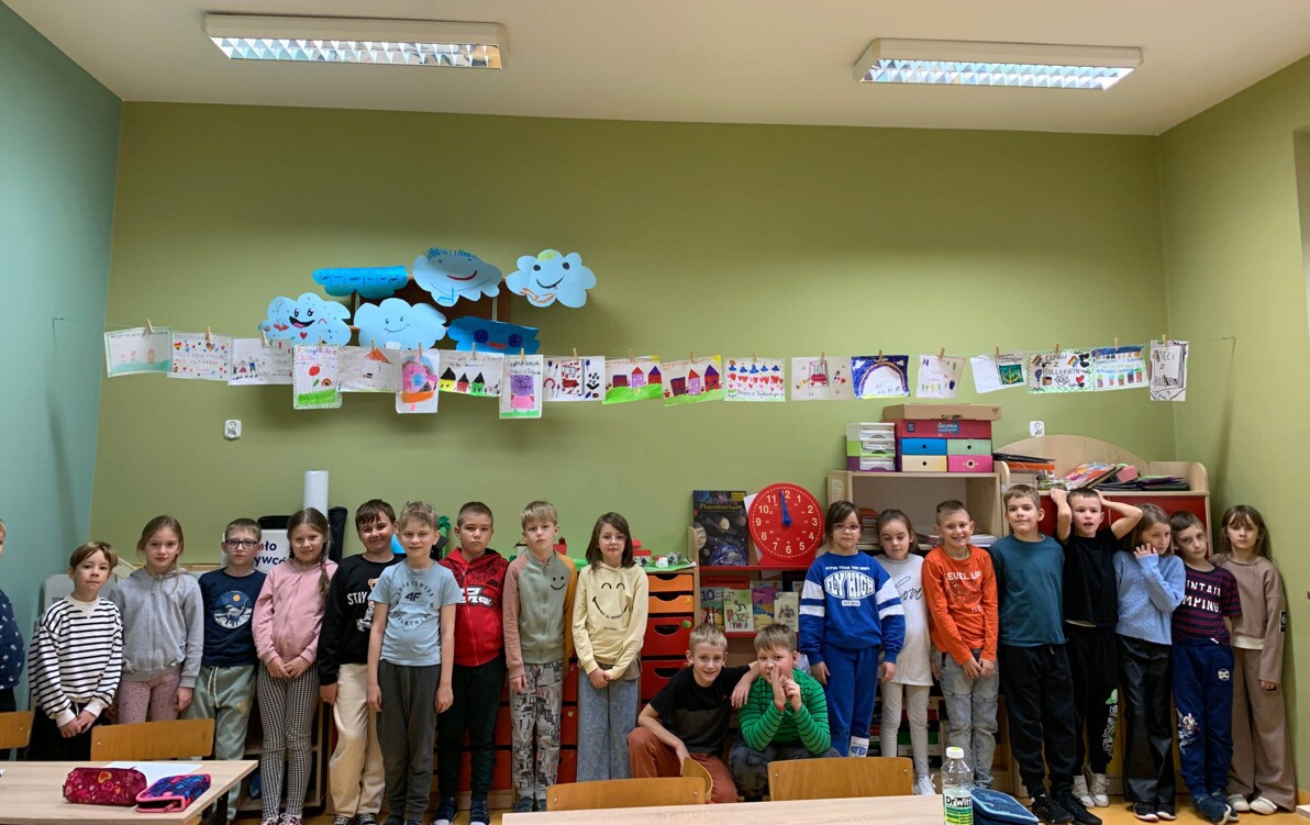 Zdjęcie do "Czytam z klasą: lekturki spod chmurki"