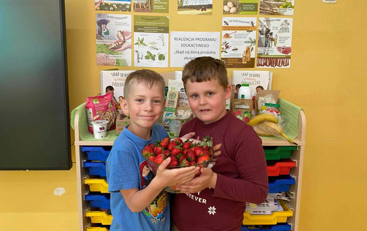 Zdjęcie do  &bdquo;SKĄD SIĘ BIORĄ PRODUKTY EKOLOGICZNE?&rdquo; &ndash; og&oacute;lnopolski program edukacyjny w zer&oacute;wce