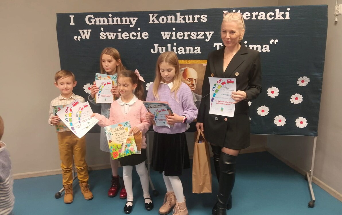 Zdjęcie do Gminny Konkurs Literacki  &bdquo;W świecie wierszy Juliana Tuwima&rdquo;