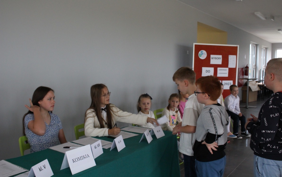 Zdjęcie do Wybory do Samorządu Uczniowskiego w roku szkolnym 2022/2023