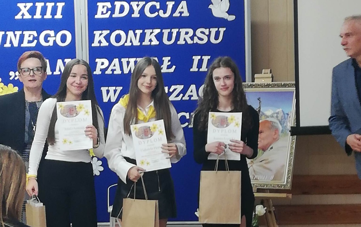 Zdjęcie do Jan Paweł II w oczach dziecka